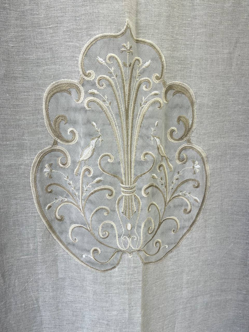 Tenda Pannello in Lino con corone ricamate 200x283cm