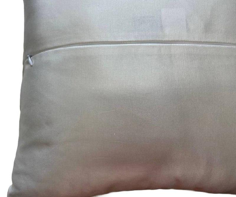 Coordinato letto Copriletto + completo lenzuola + coppia cuscini arredo + tris centrini Essenza