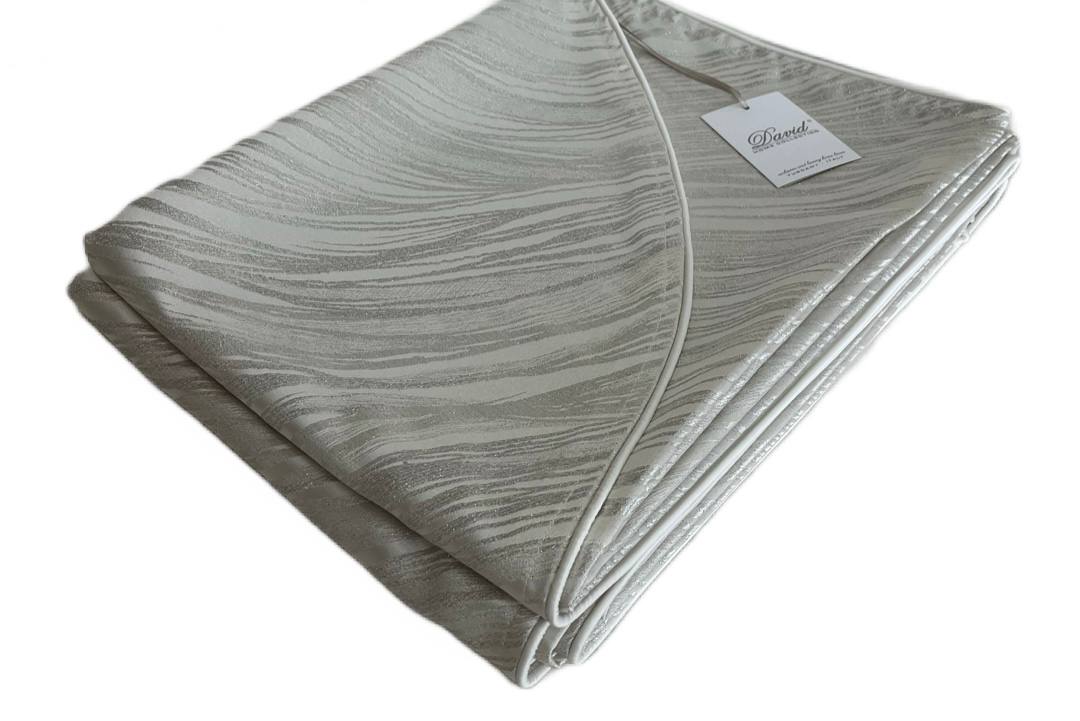 Coperta + coppia cuscini arredo Horizon Latte Lurex