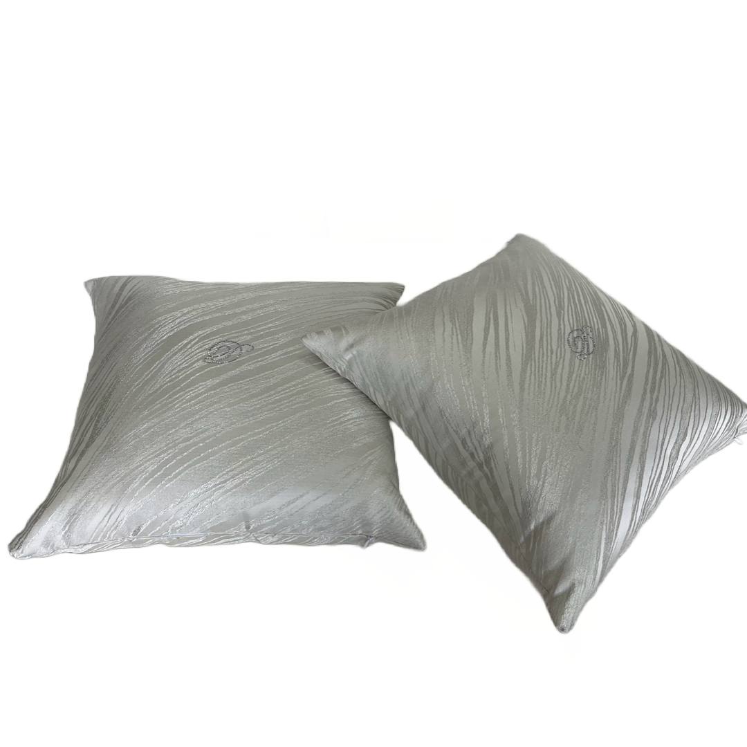 Coperta + coppia cuscini arredo Horizon Latte Lurex