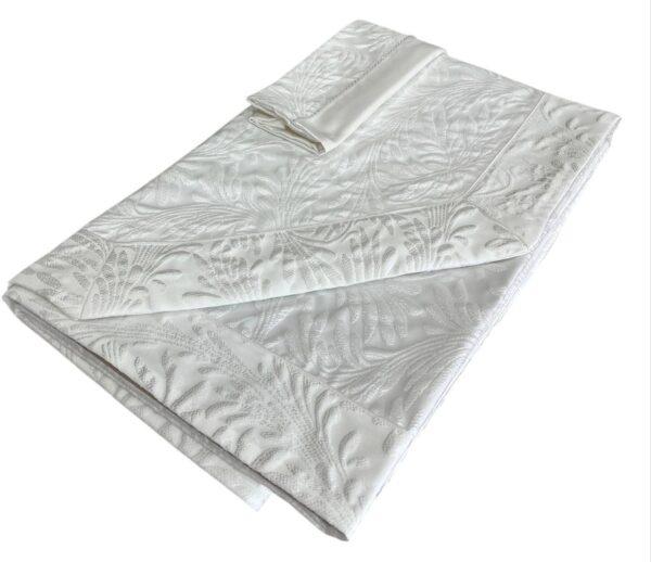 Coordinato letto copriletto+ completo lenzuola +cuscino arredo+ centrini  alessia ghiaccio