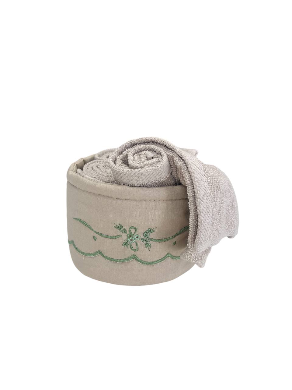 Set 4 lavette + cestino con balza ricamata Nonna Rosetta