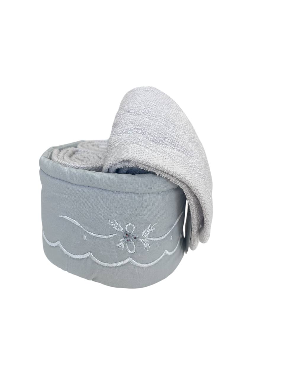 Set 4 lavette + cestino con balza ricamata Nonna Rosetta