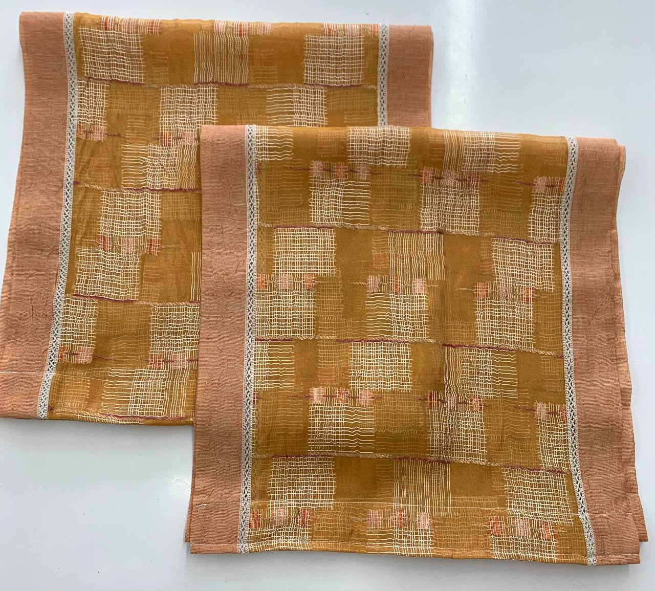 Coppia tendine a vetro misura 45x180 cm modello quadri colore arancio