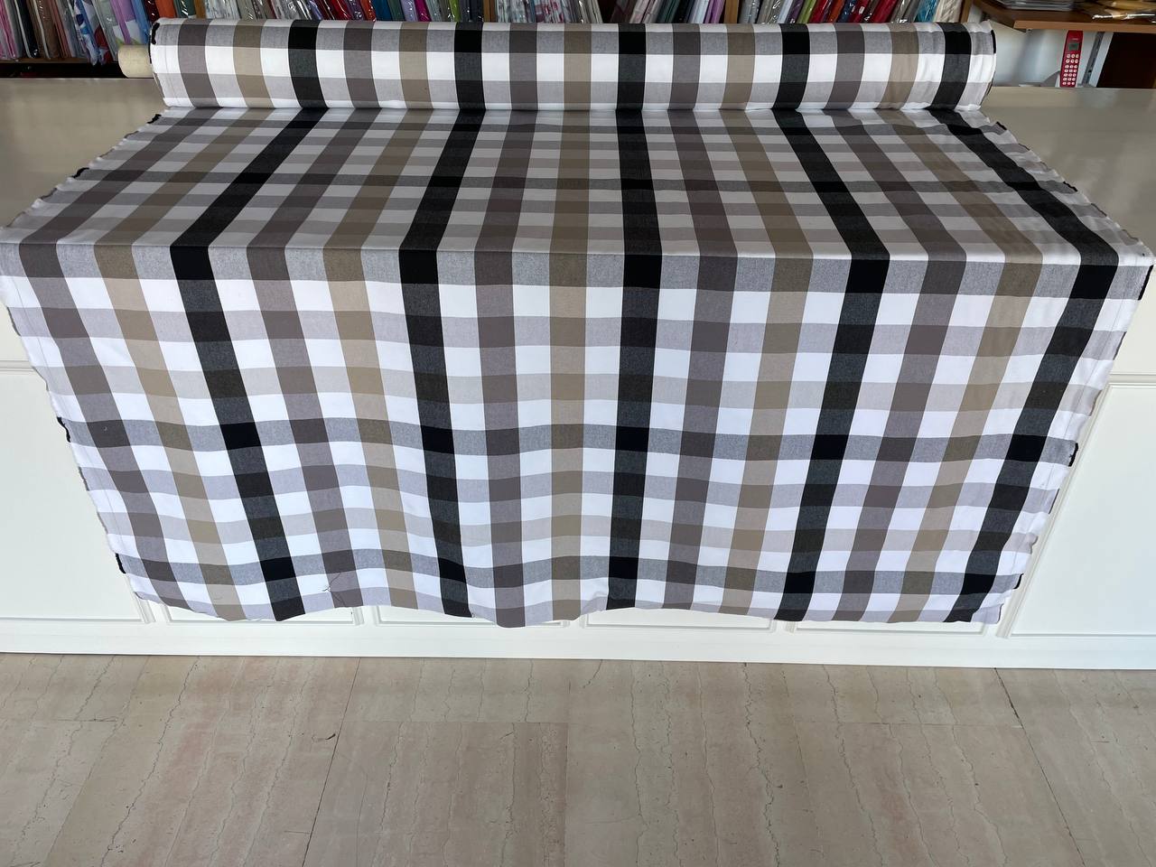 Tessuto tovaglia quadri colore Tortora 100% cotone martingala
