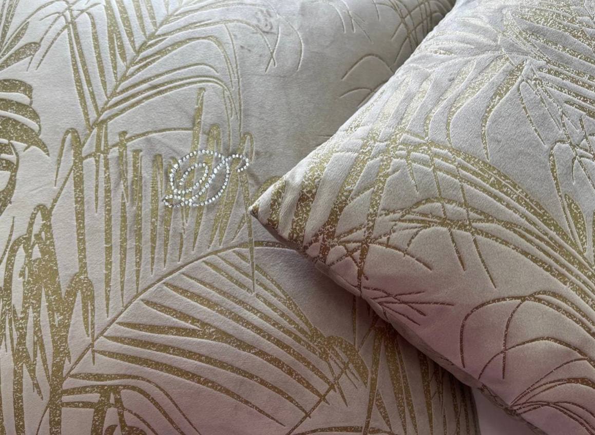 Coperta Matrimoniale+ coppia cuscini in velluto Fiaba Sabbia